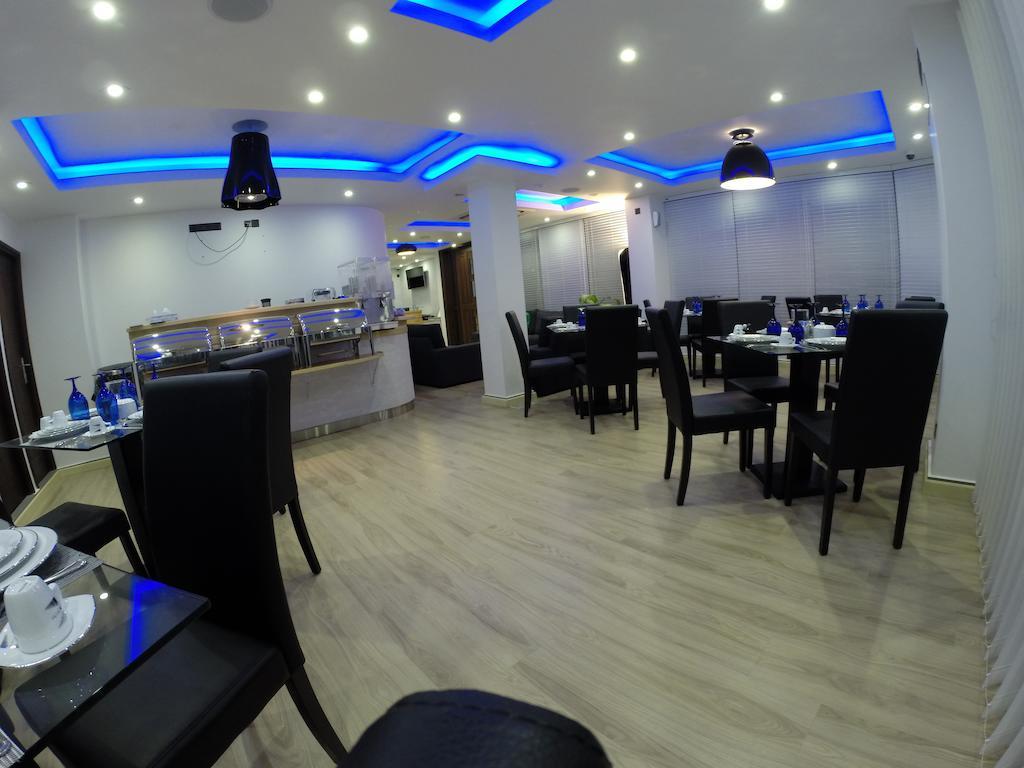 Airport Beach Hotel هولهومالي المظهر الخارجي الصورة