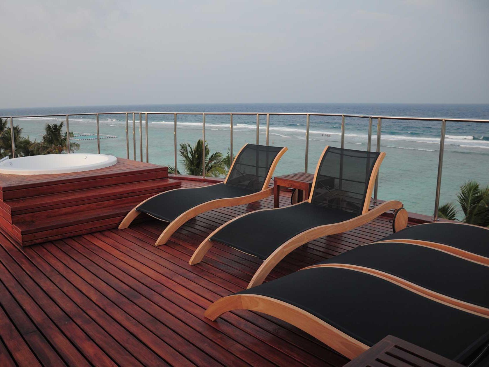 Airport Beach Hotel هولهومالي المظهر الخارجي الصورة